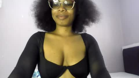 Lola Coco online show from 07-15-26, 10:20