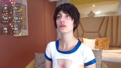 Snapshot of lola_creamy chatting on 09-30-25, 01:38 Lola online show from 09-30-25, 01:38