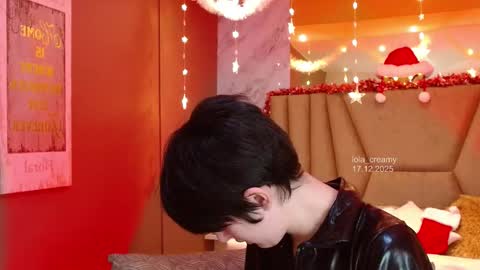 Lola online show from 12-17-25, 01:50