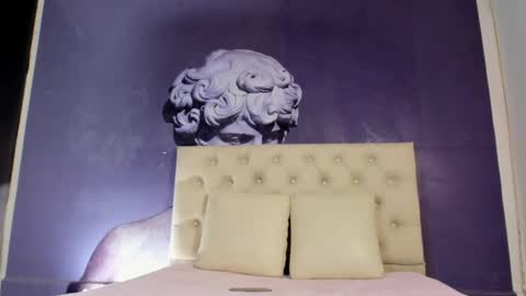 lola red online show from 02-05-25, 03:09