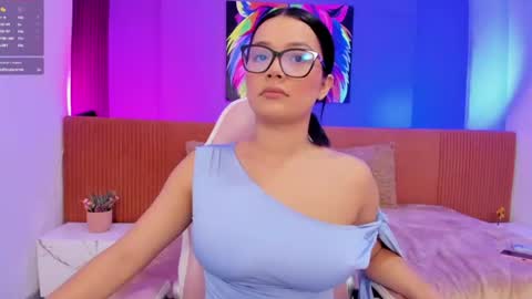 lola_sweeet18 online show from 07-30-26, 09:08