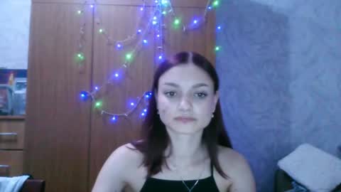 Snapshot of lola_sweetglow chatting on 06-24-26, 08:08 lola_sweetglow online show from 06-24-26, 08:08