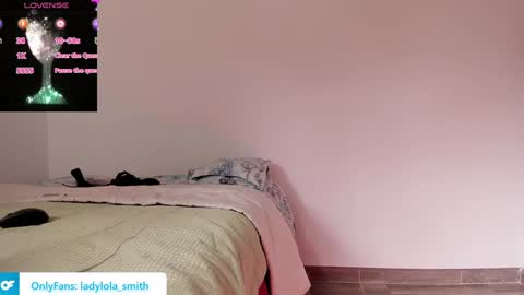 lolaasmith_21 online show from 02-03-25, 12:25