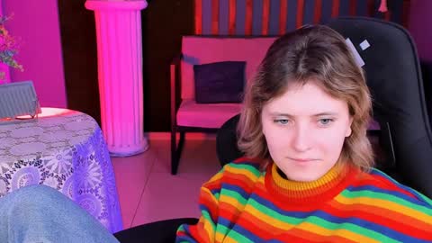 Snapshot of lolaasmus chatting on 01-14-25, 08:20 I consider myself the god Loki but life just calls me LOL online show from 01-14-25, 08:20