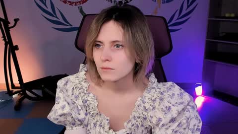 Snapshot of lolaasmus chatting on 01-22-25, 09:02 I consider myself the god Loki but life just calls me LOL online show from 01-22-25, 09:02