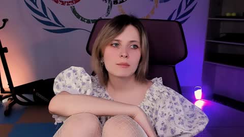 Snapshot of lolaasmus chatting on 01-22-25, 12:06 I consider myself the god Loki but life just calls me LOL online show from 01-22-25, 12:06