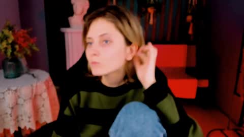 Snapshot of lolaasmus chatting on 01-30-25, 12:27 I consider myself the god Loki but life just calls me LOL online show from 01-30-25, 12:27