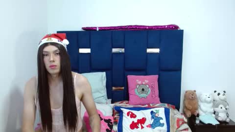 lolabloomx online show from 12-22-25, 12:13