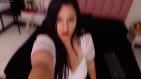 lolagolden1 online show from 09-23-25, 11:24