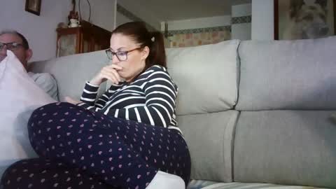 Snapshot of lolahueso chatting on 04-29-26, 05:30 LOLA HUESO y ERIC online show from 04-29-26, 05:30