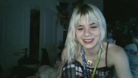 Lola Lixx online show from 12-08-24, 07:58