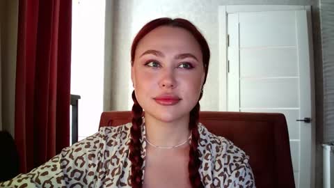 Lola online show from 09-18-25, 10:28