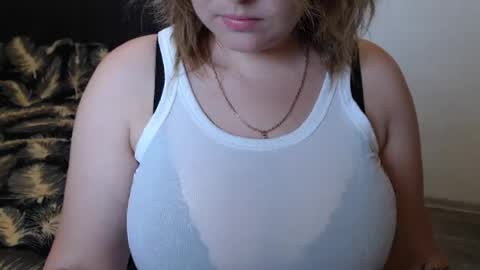 Snapshot of lolamyr chatting on 07-23-26, 06:55 kiss online show from 07-23-26, 06:55