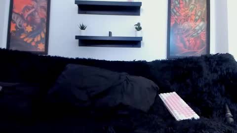 Lola online show from 09-13-25, 12:43