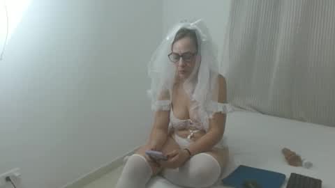 lolascarlettt online show from 12-18-25, 12:17