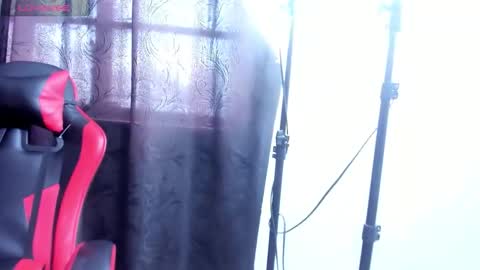 Snapshot of lolasweett_ chatting on 11-10-25, 02:16 lolasweett_ online show from 11-10-25, 02:16