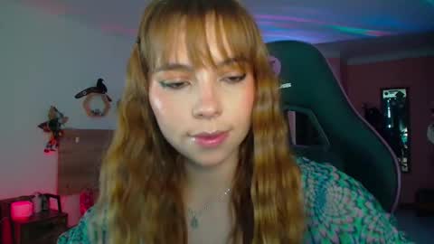 Lola doll online show from 10-18-25, 08:53