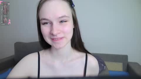 Lola online show from 03-06-26, 02:19