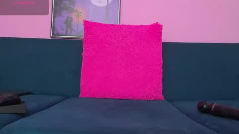 camila online show from 03-05-25, 12:11