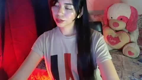 Snapshot of lolifantasy chatting on 02-13-26, 04:30 Rya DKhrt online show from 02-13-26, 04:30