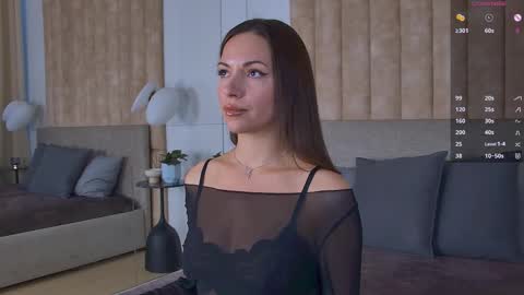 Snapshot of lolla_spencer chatting on 09-15-25, 02:28 Lolla online show from 09-15-25, 02:28