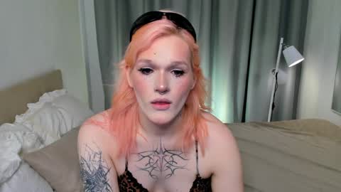 lollita online show from 05-14-26, 03:41