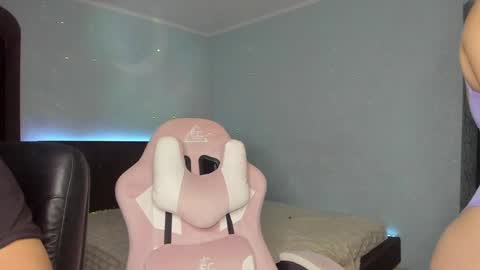 lollove24 online show from 12-10-24, 05:17