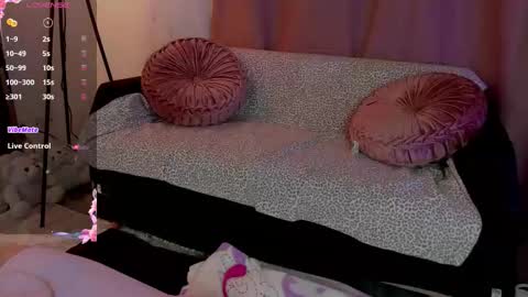 Lolly  online show from 10-12-25, 01:59