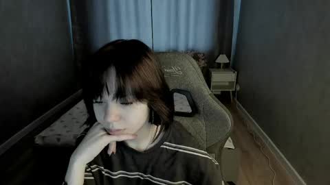 Loly online show from 05-23-26, 01:11