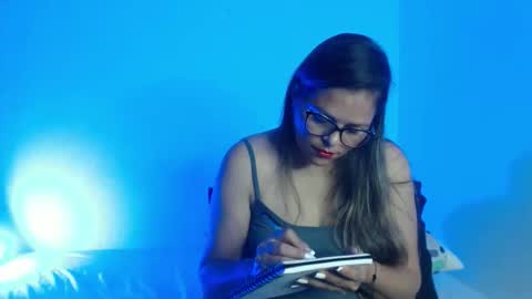 Snapshot of lolyta_mature1 chatting on 11-24-25, 10:53 Lolyta mature1 online show from 11-24-25, 10:53