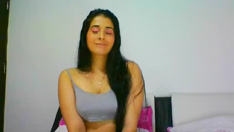 estehfania online show from 12-27-24, 08:18
