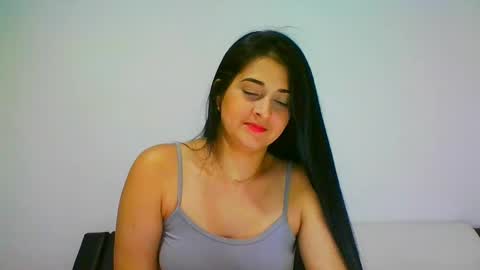 estehfania online show from 02-13-25, 11:37
