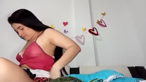 Snapshot of lomaslindosoyyo chatting on 06-18-26, 10:03 estehfania online show from 06-18-26, 10:03