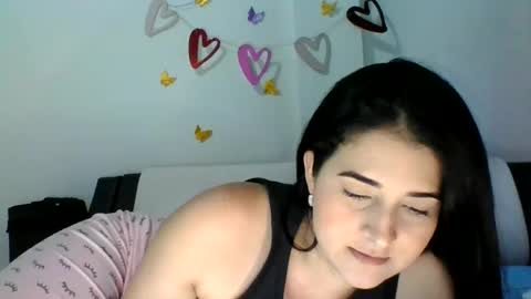 Snapshot of lomaslindosoyyo chatting on 07-11-26, 10:00 estehfania online show from 07-11-26, 10:00