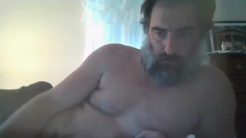 Snapshot of loml44 chatting on 10-08-25, 09:45 THE SEXIEST MAN ALIVE online show from 10-08-25, 09:45