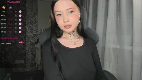 lona online show from 12-29-24, 01:17