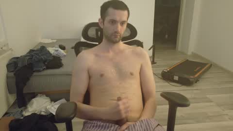 londonboy918070 online show from 03-01-25, 12:12