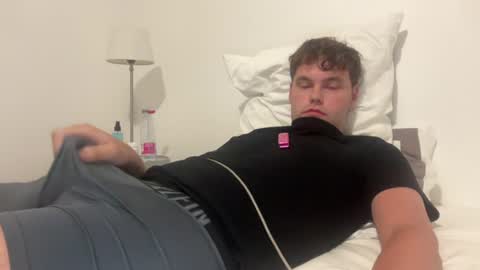 londonlad2002x online show from 07-22-26, 01:08