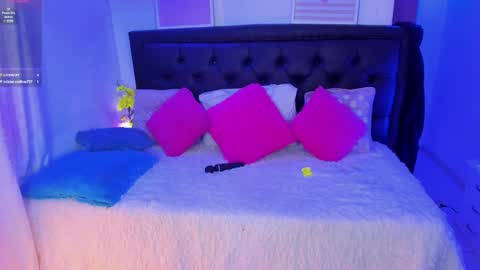 Jennifer  online show from 01-20-25, 09:53