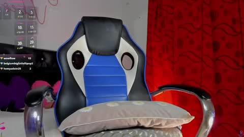 Jennifer  online show from 02-08-25, 12:49