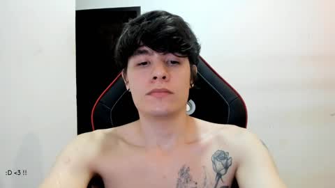 Snapshot of lonelyhotboy0 chatting on 03-08-25, 03:50 Kevin online show from 03-08-25, 03:50