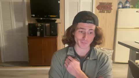 Snapshot of lonewolfffy chatting on 10-29-25, 12:24 Lonewolfffy online show from 10-29-25, 12:24