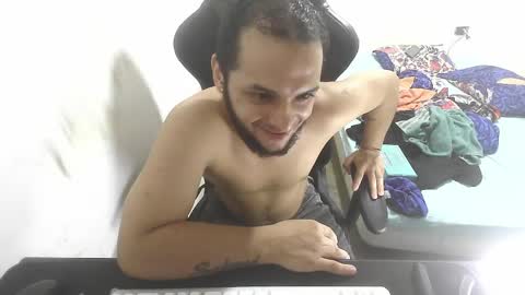 Marvin Santiago online show from 04-21-26, 05:14