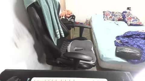 Snapshot of long_dick_boy_ chatting on 04-30-26, 01:01 Marvin Santiago online show from 04-30-26, 01:01