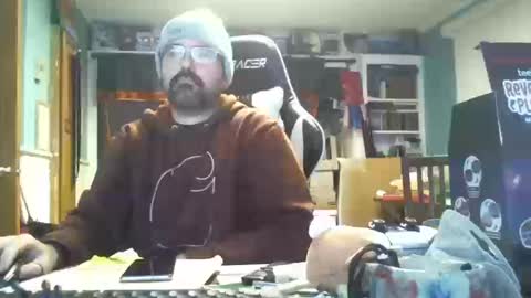 longandcut99 online show from 10-13-25, 04:51