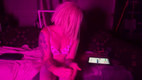 longbeachcd69 online show from 01-10-26, 01:35