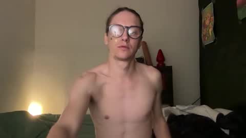 Snapshot of longdickelijah chatting on 04-01-26, 12:00 longdickelijah online show from 04-01-26, 12:00