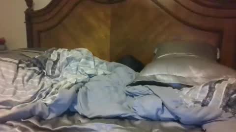 Snapshot of longdsmeag chatting on 01-10-26, 08:05 longdsmeag online show from 01-10-26, 08:05