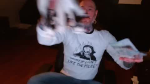 Snapshot of longhair021 chatting on 12-16-24, 08:58 longhair online show from 12-16-24, 08:58