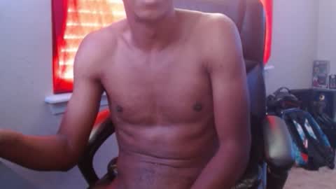 Snapshot of longknoxsteel chatting on 11-02-25, 12:40 LongKnoxSteel online show from 11-02-25, 12:40